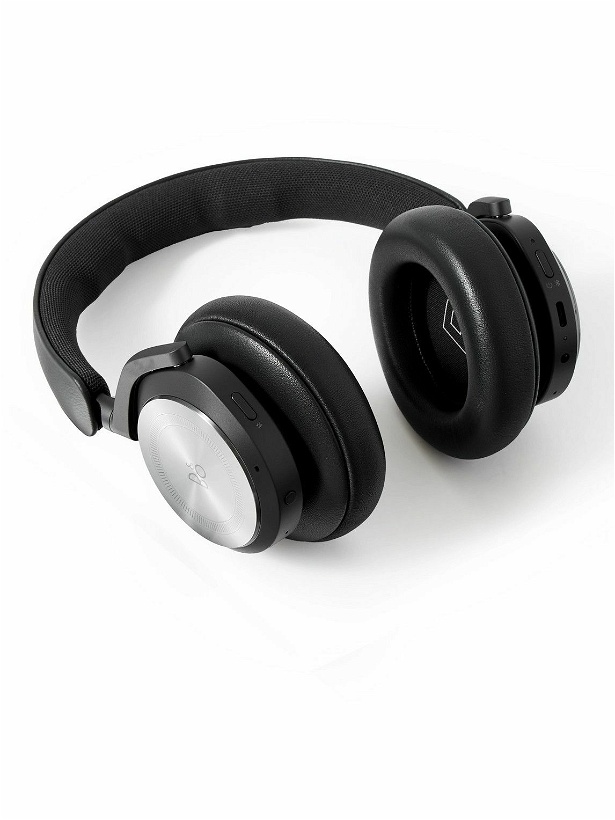 Photo: Bang & Olufsen - Beoplay HX Wireless Headphones