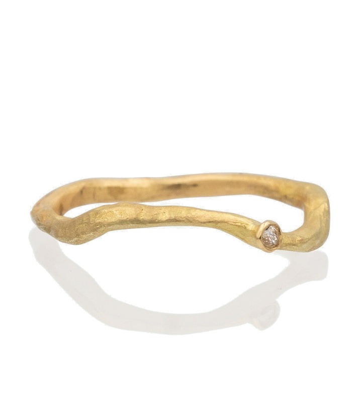 Photo: Elhanati - Solitaire 18kt gold ring with diamond