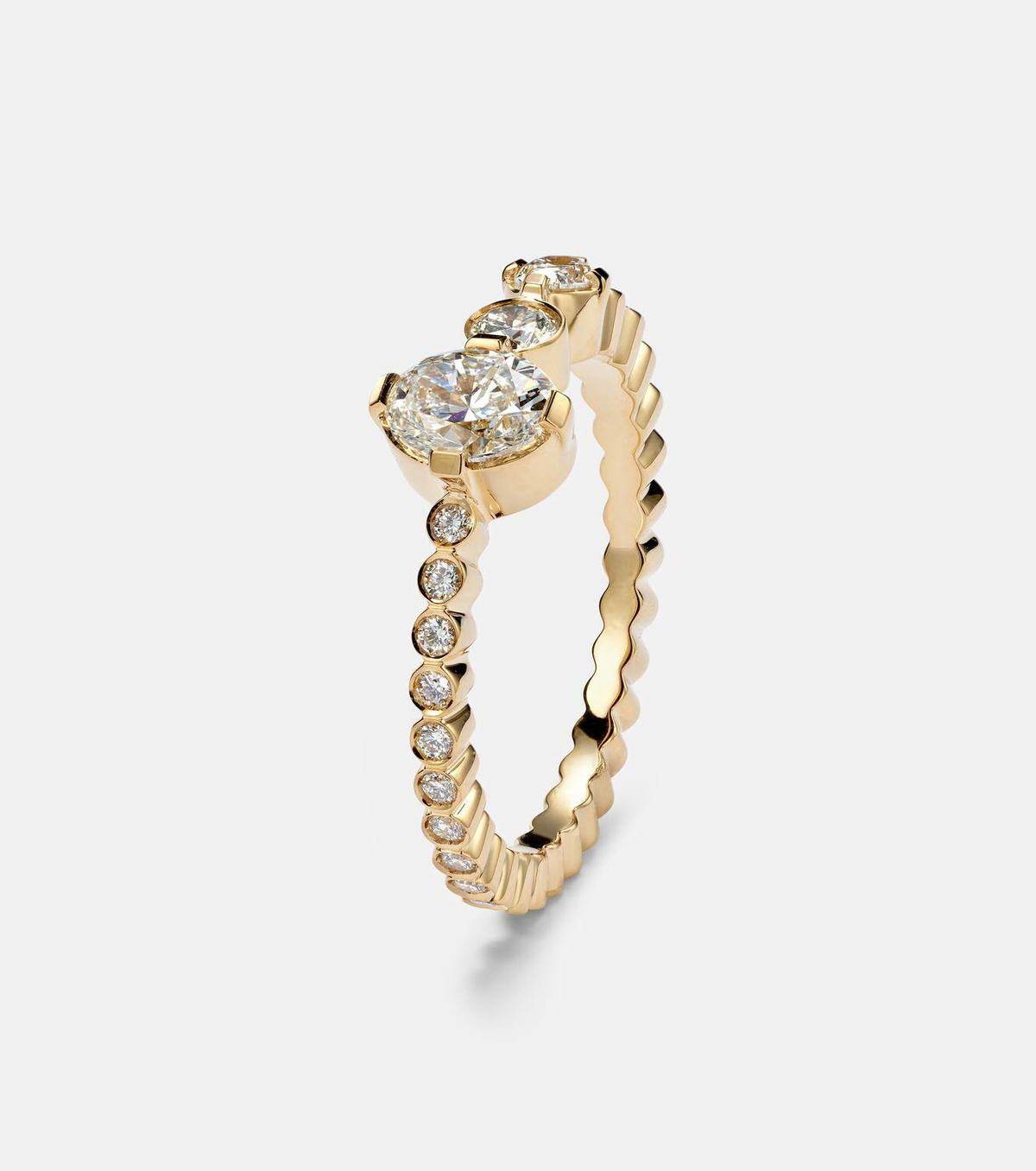 Sophie Bille Brahe Ensemble De Sky 18kt gold ring with diamonds