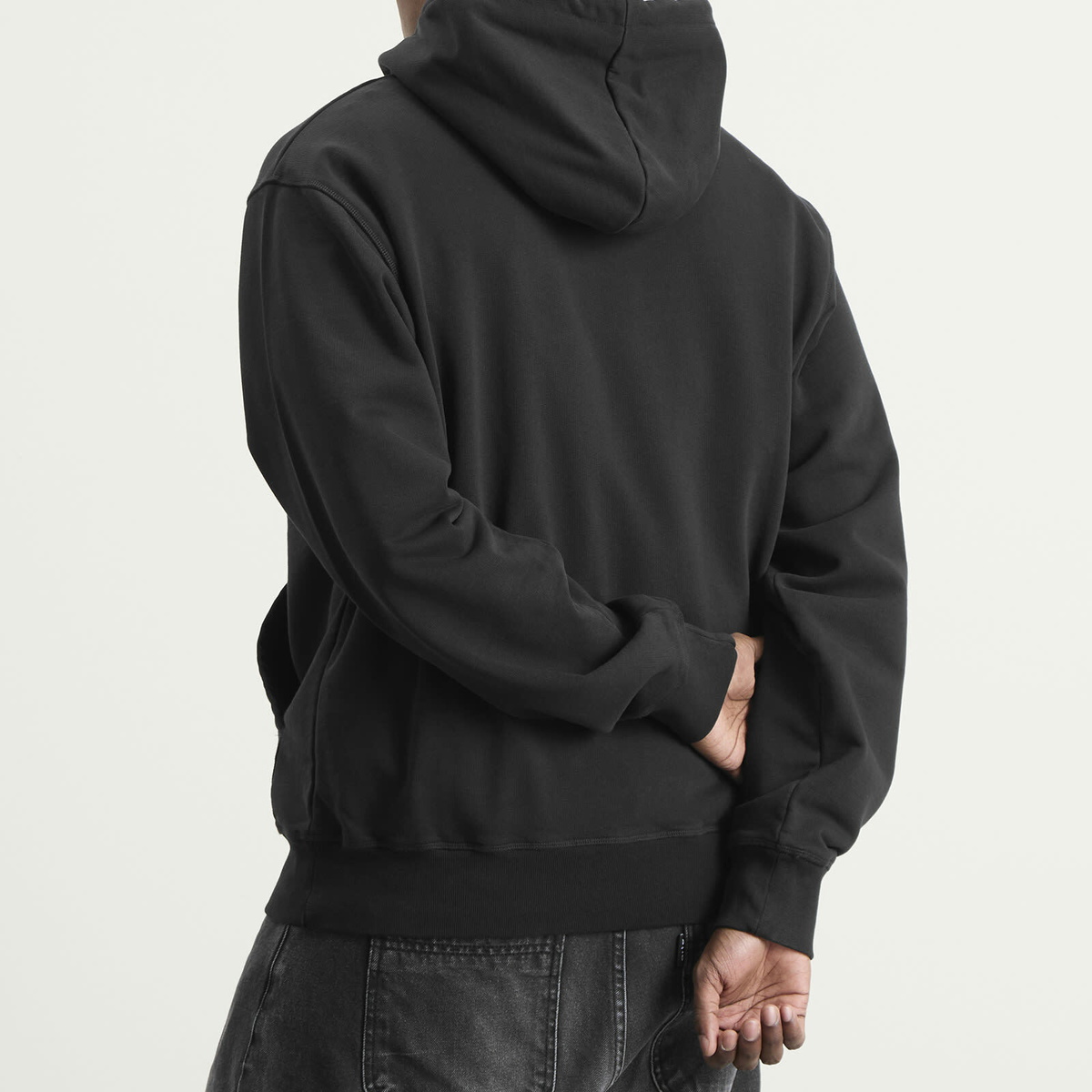 Arte Men's Heart Logo Hoodie in Black