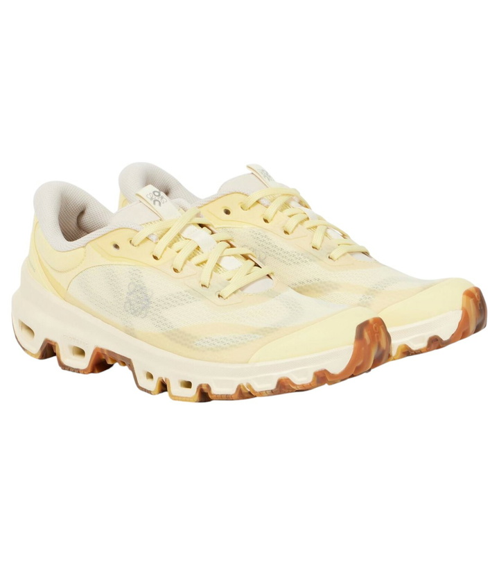 Photo: Loewe x On Cloudventure 2.0 running shoes