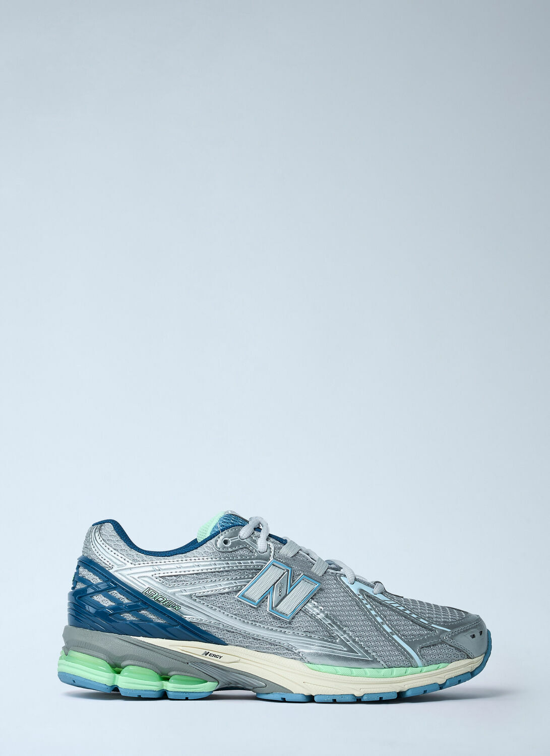 New Balance 1906R Sneakers