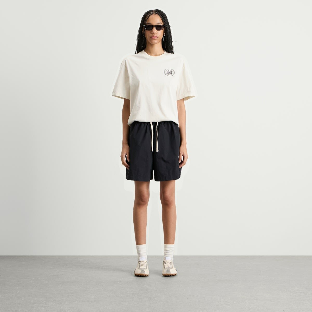 END. Leisure T-Shirt in Smoke White