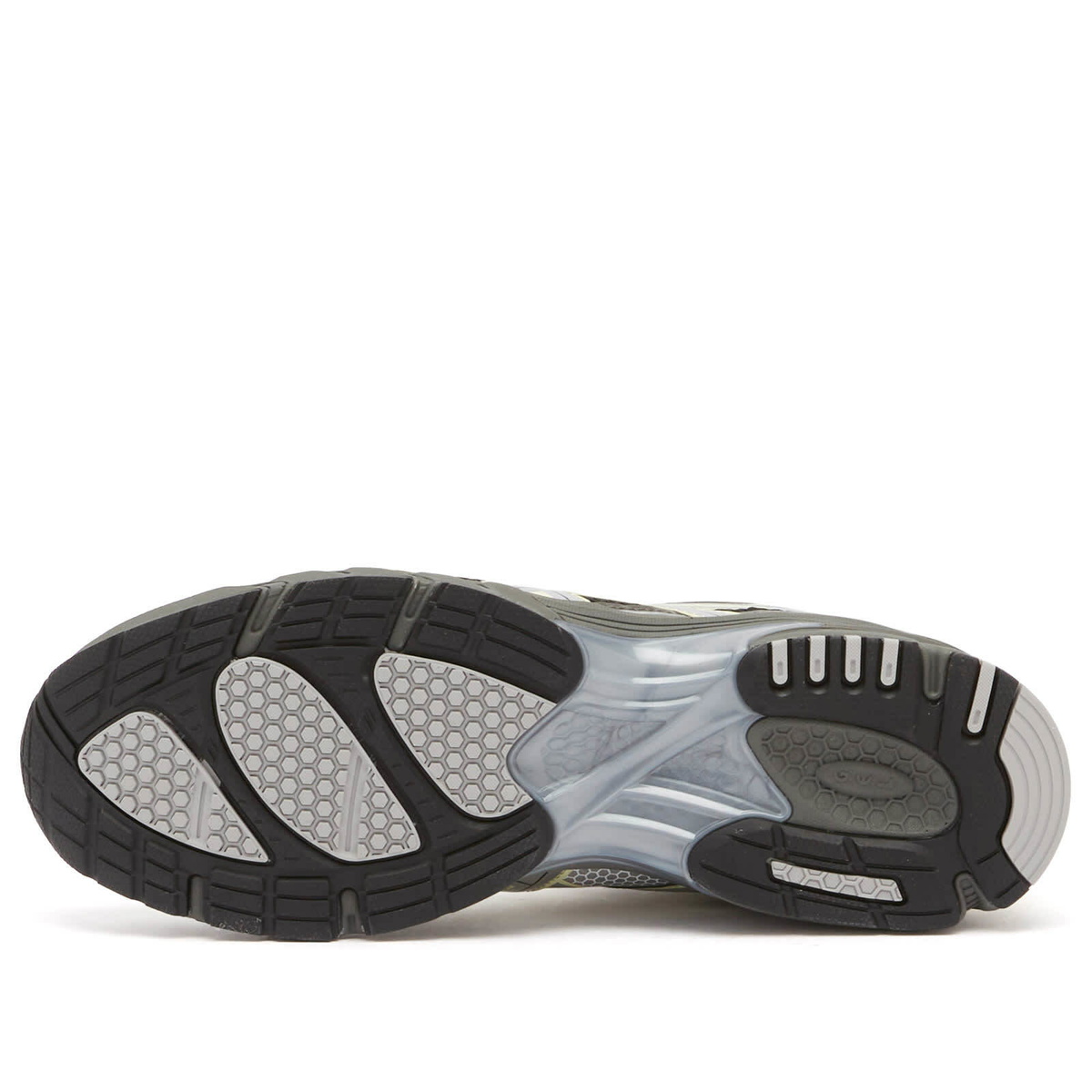 Asics Gel-Ds Trainer 14 in Truffle Grey/Pure Silver
