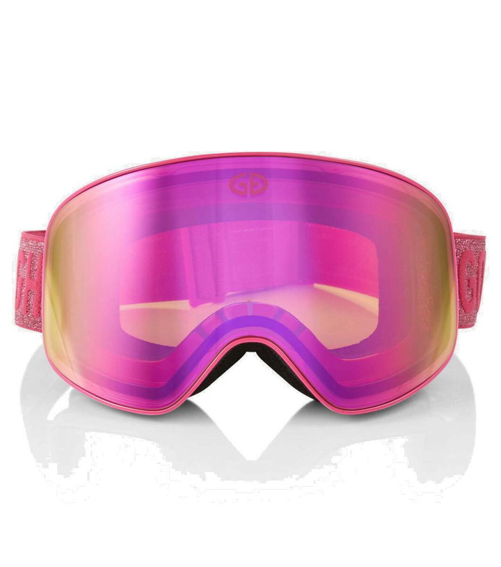 Photo: Goldbergh Headturner ski goggles