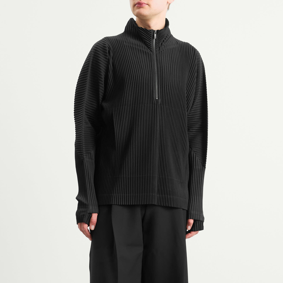 Homme Plissé Issey Miyake Men's Pleat Half Zip Through Top in Black
