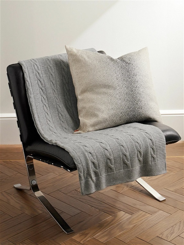 Photo: Ghiaia Cashmere - Cable-Knit Cashmere Blanket
