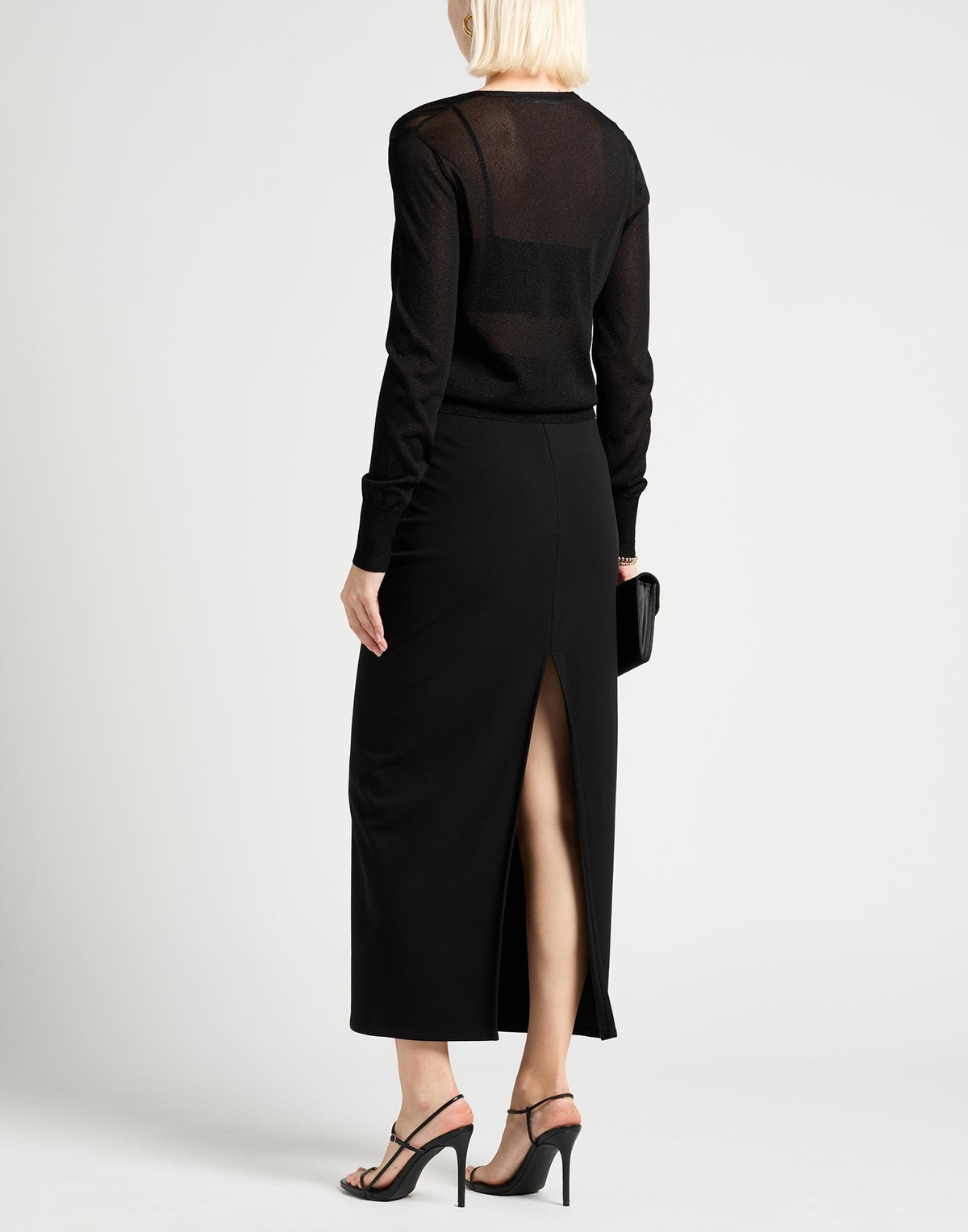 Sapio Womens Sweater in Black