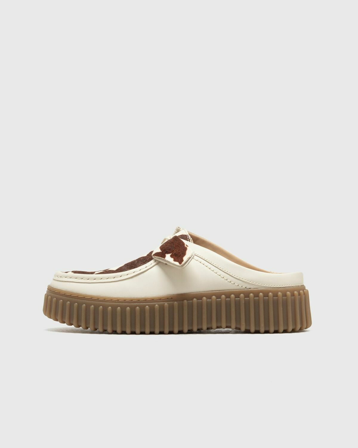 CLARKS Torhill Mule Beige Womens Lowtop