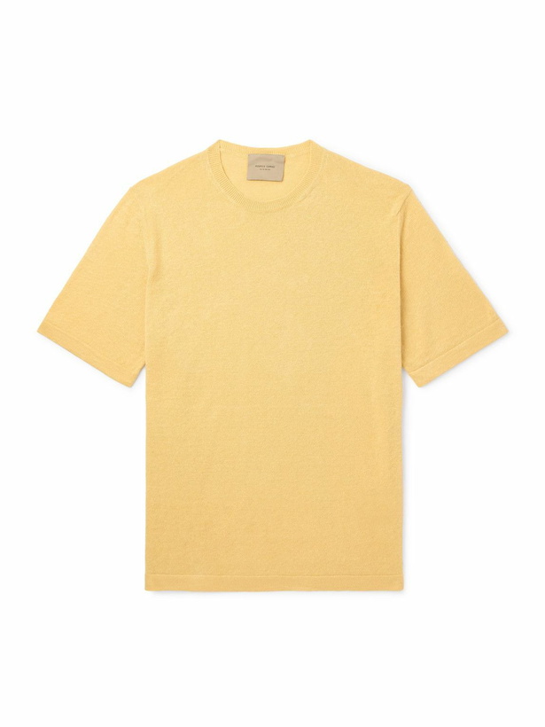 Photo: Federico Curradi - Linen and Organic Cotton-Blend T-Shirt - Yellow