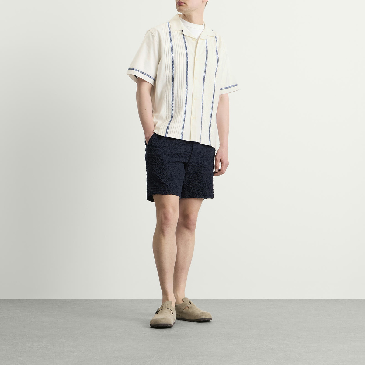 Wax London Men's Didcot Pintuck Vacation Shirt in Ecru/Blue