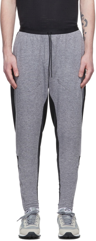 Photo: Nike Grey Therma-FIT Run Division Phenom Elite Lounge Pants