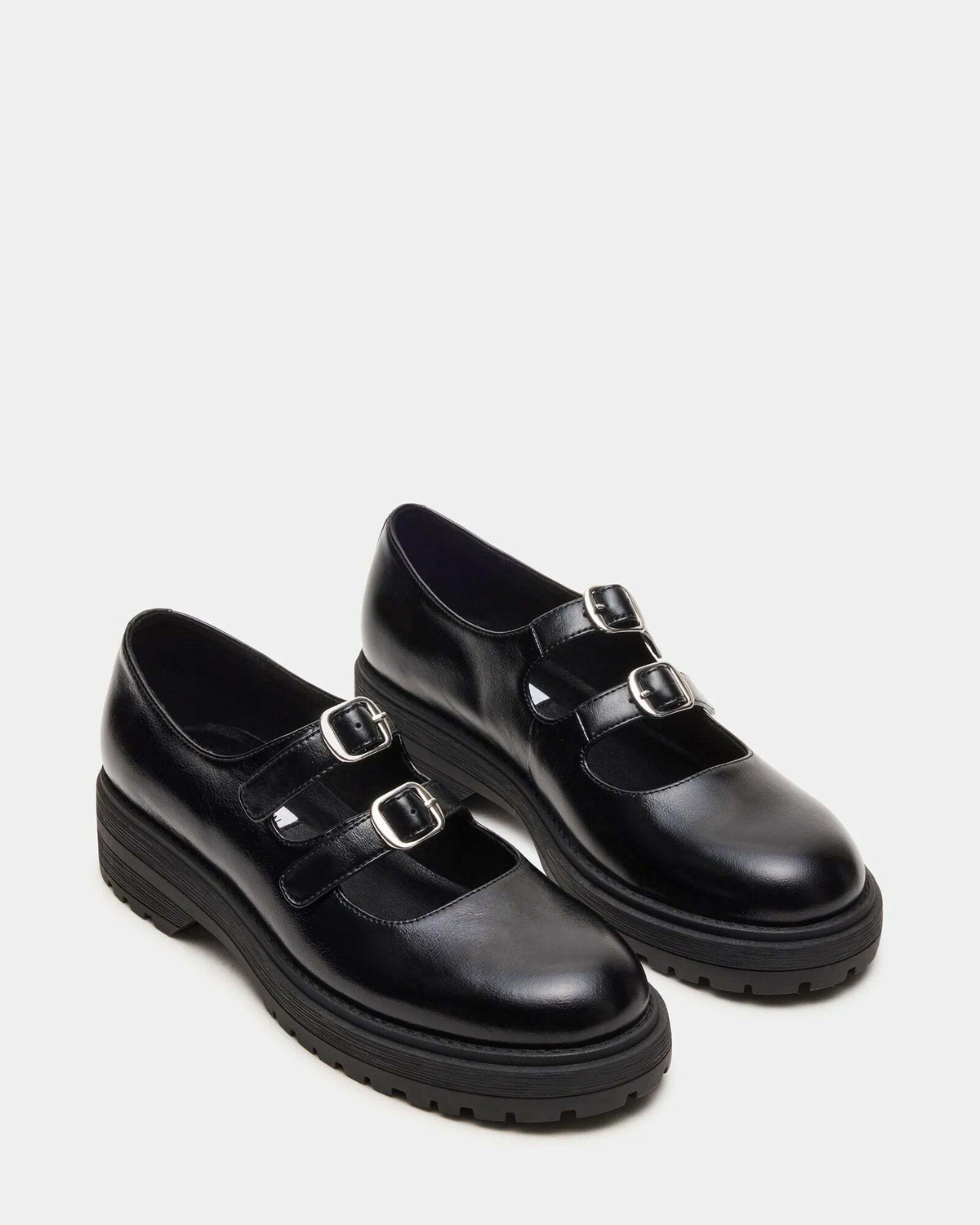 Steve Madden Alba Loafers in Black