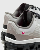 On Wmns Cloudflow Distance White - Mens - Lowtop/Performance & Sports