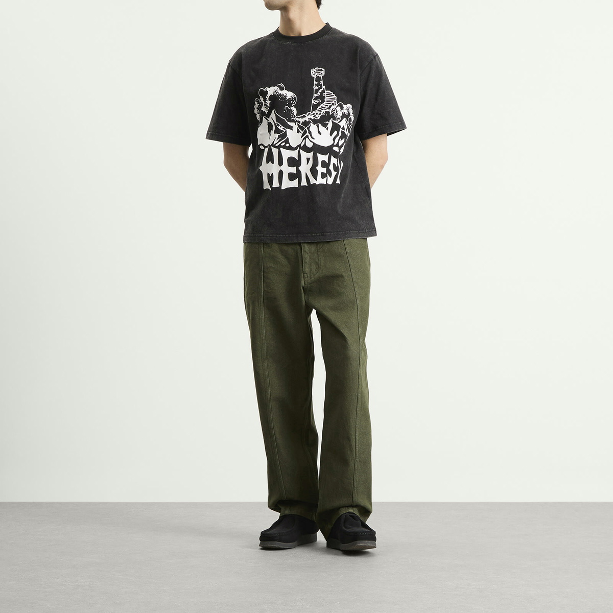 Heresy Men's Tower T-Shirt in Ash