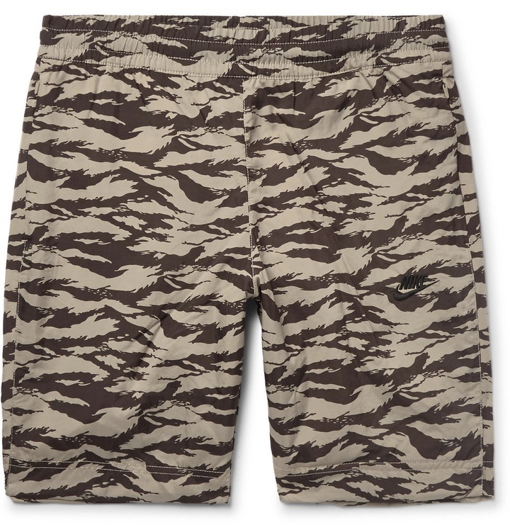 Photo: Nike - Sportswear Vaporwave Slim-Fit Printed Nylon Shorts - Men - Cream