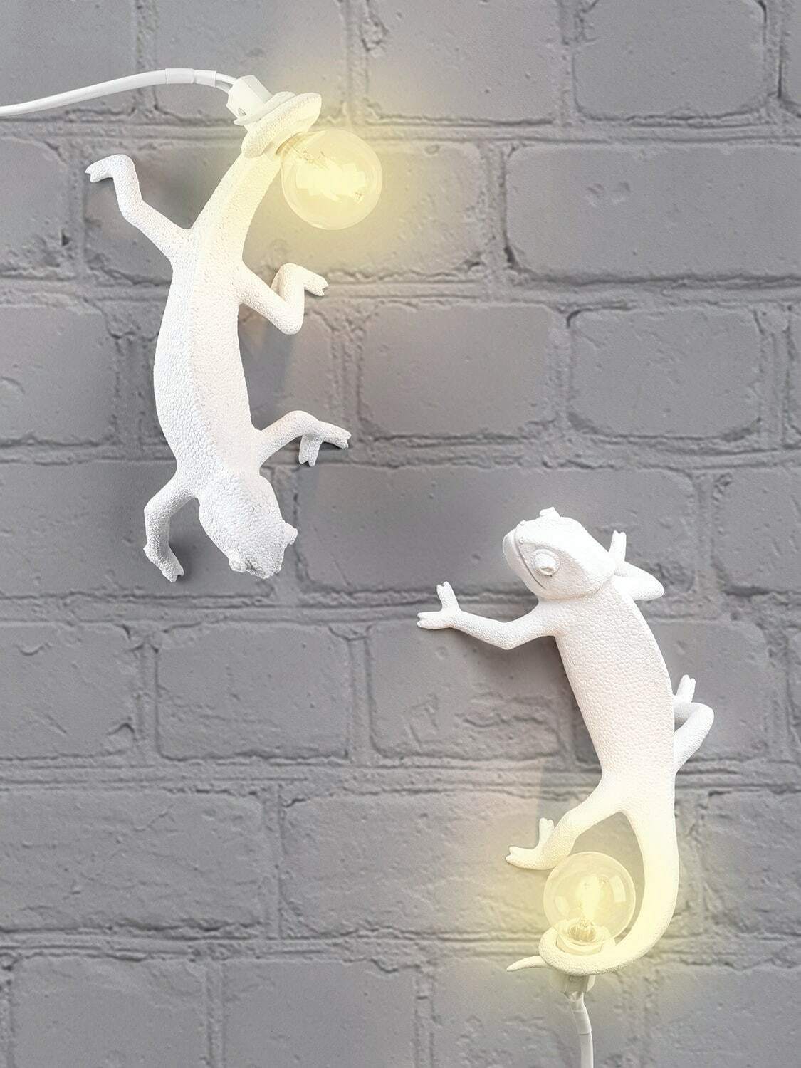 SELETTI Still Chameleon Lamp