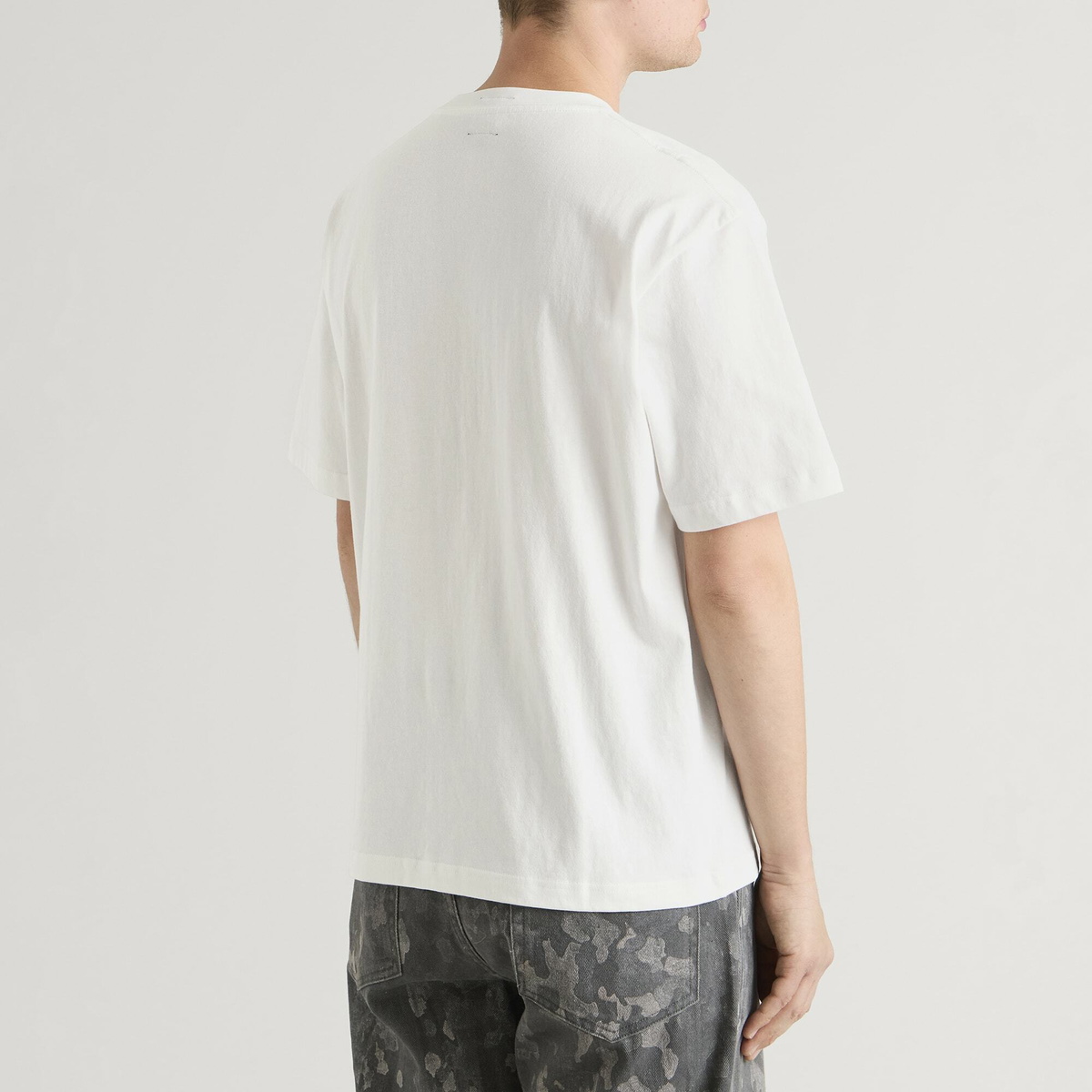 Heresy Men's Kilroy T-Shirt in Ecru