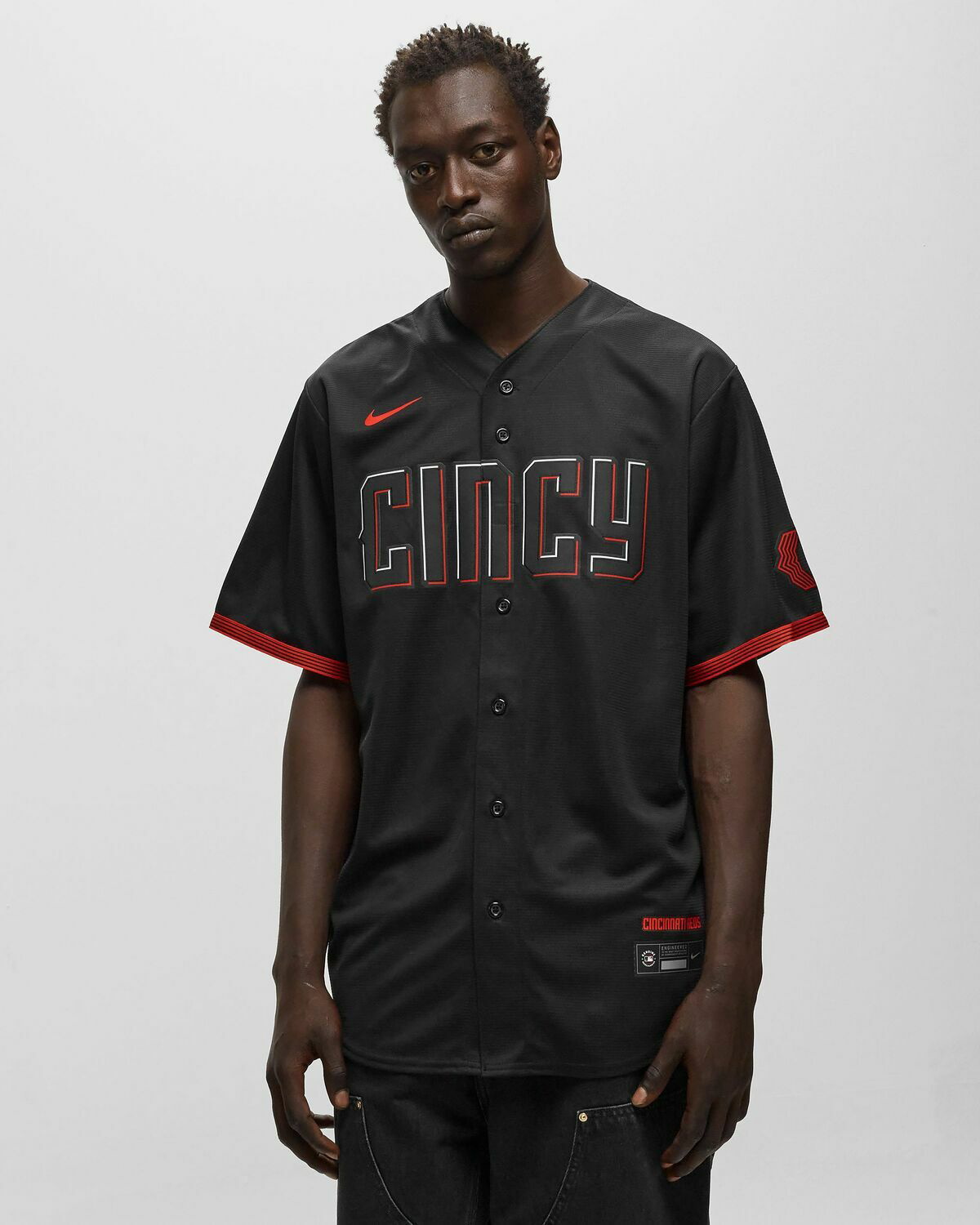 reds jersey nike