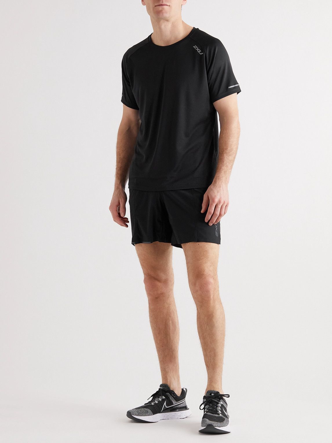 2XU - Aero Mesh-Panelled Recycled X-VENT T-Shirt - Black