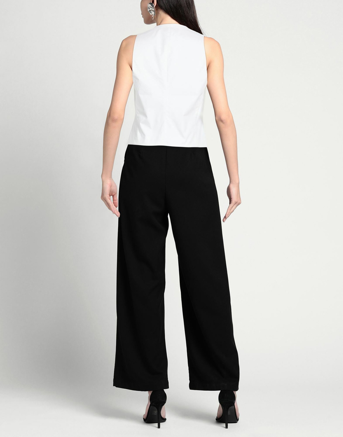 Modes Womens Tailored Vest in White