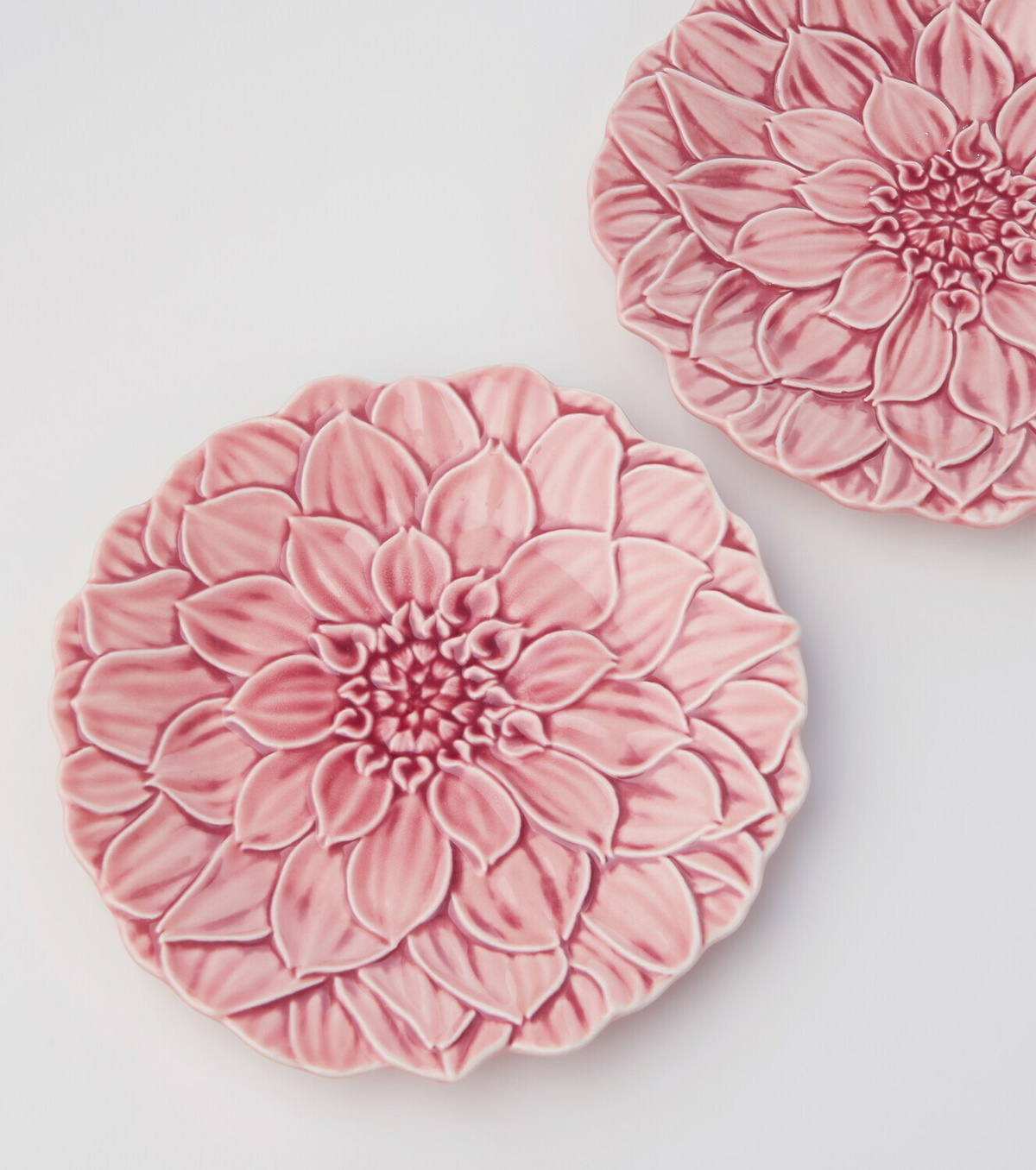 Bordallo Pinheiro Maria Flor Dahlia set of 4 ceramic dinner plates