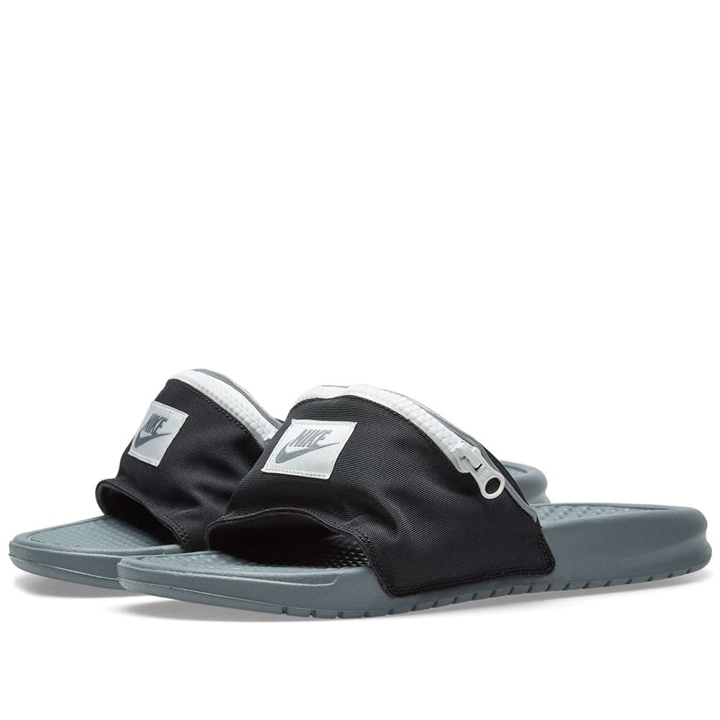 Photo: Nike Benassi JDI Fanny Pack Black