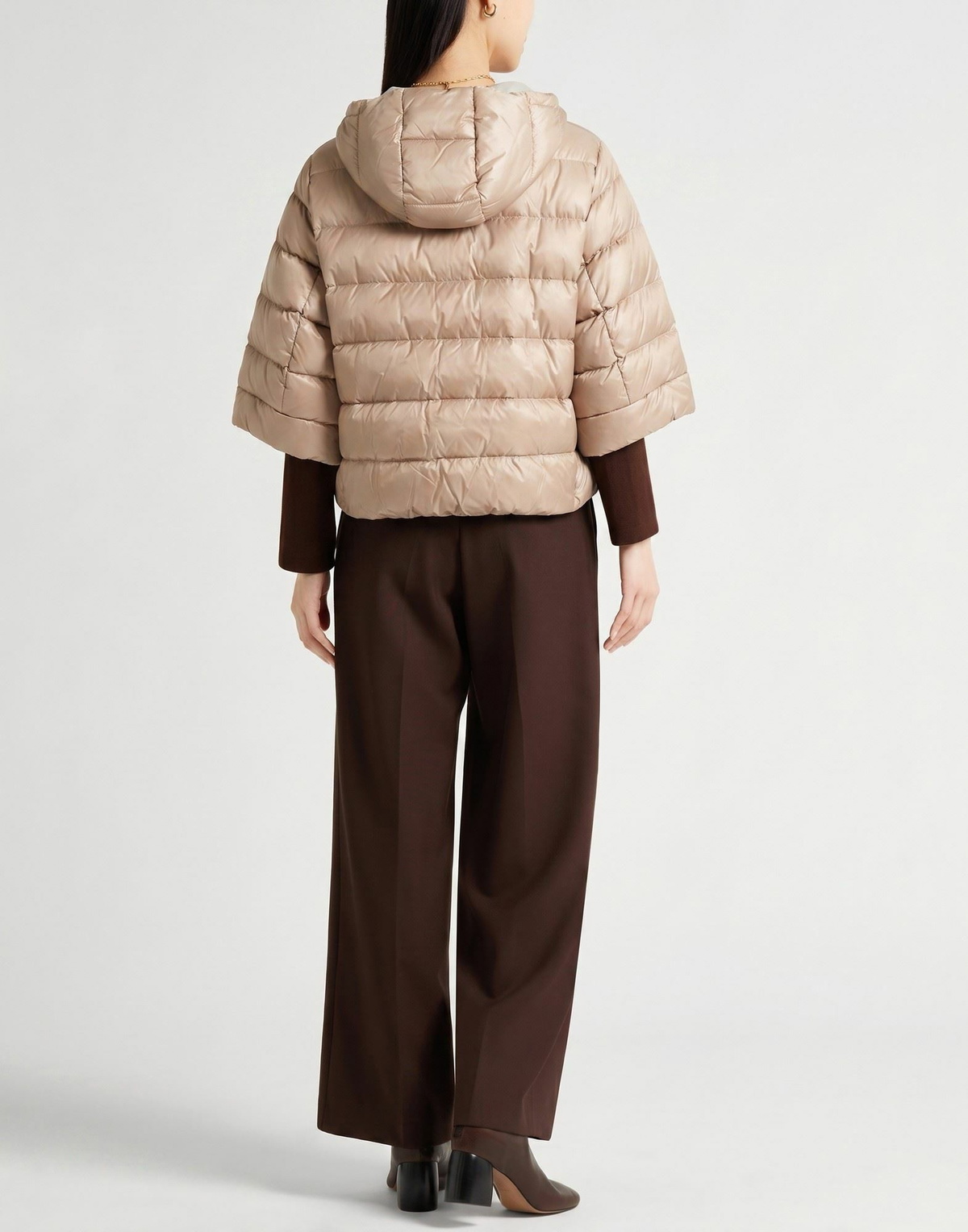 Peserico Womens Puffer in Beige