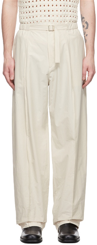 Photo: AMOMENTO Off-White Belted Tuck Trousers