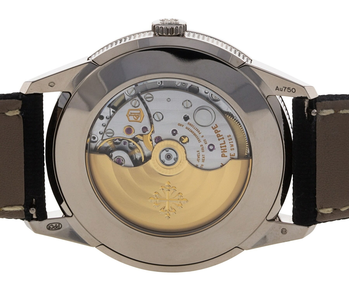 Patek Philippe Calatrava 5226G-001 Patek Philippe