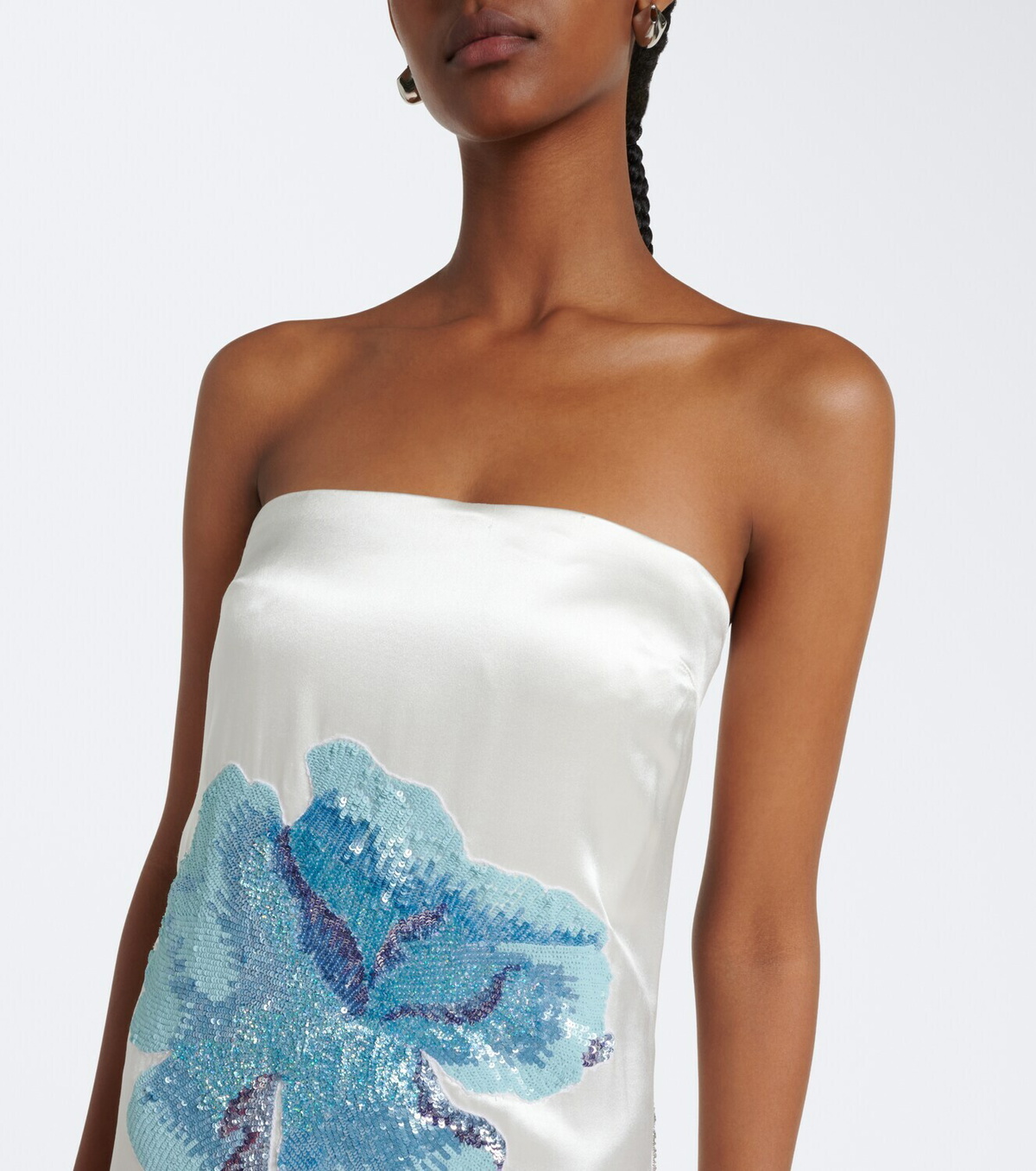 Là Fuori Floral sequined sik satin gown
