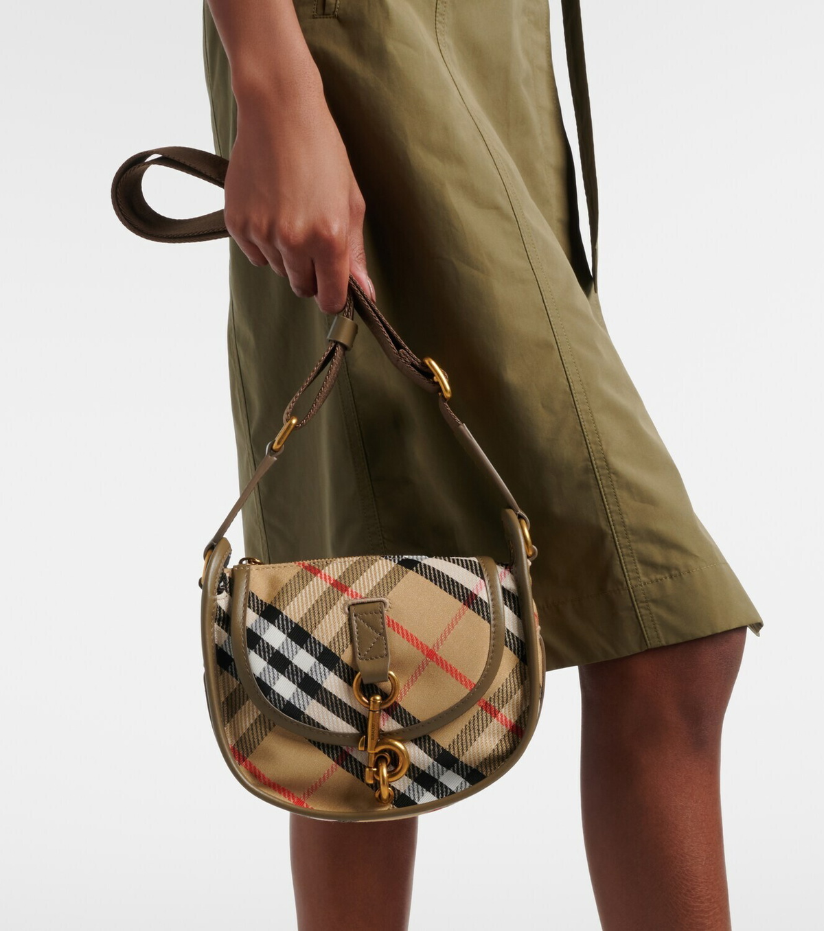 Burberry Clip Messenger Medium leather-trimmed shoulder bag