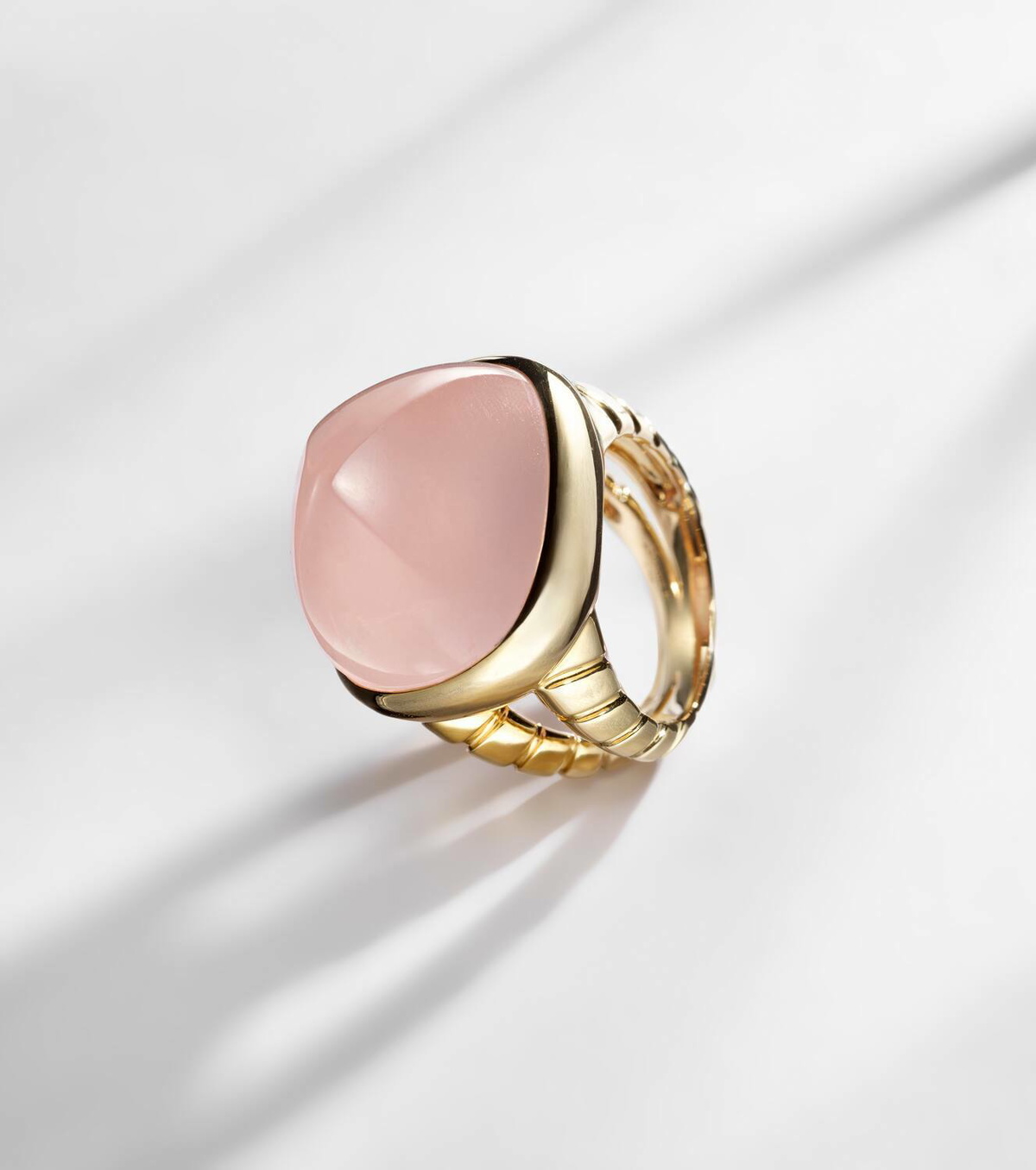 Marina B Tigella 18kt gold ring with quartz