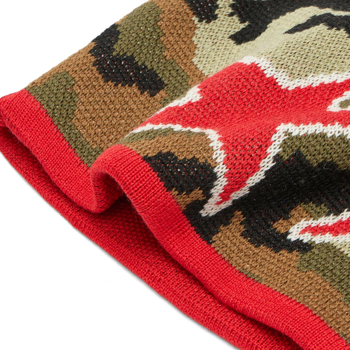TwoJeys Reversible Icon Beanie in Camo/Red 