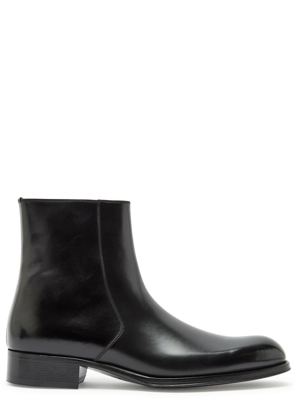 Photo: Tom Ford Leather Ankle Boots Black