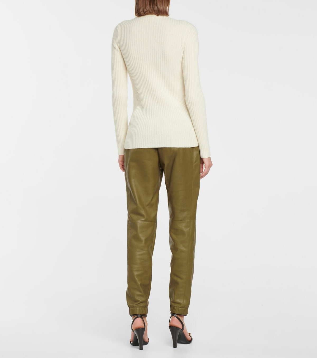 Saint Amour Turtleneck Sweater