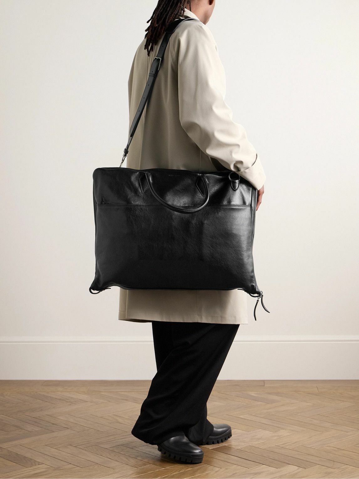 Métier - Closer Full-Grain Leather Suit Carrier