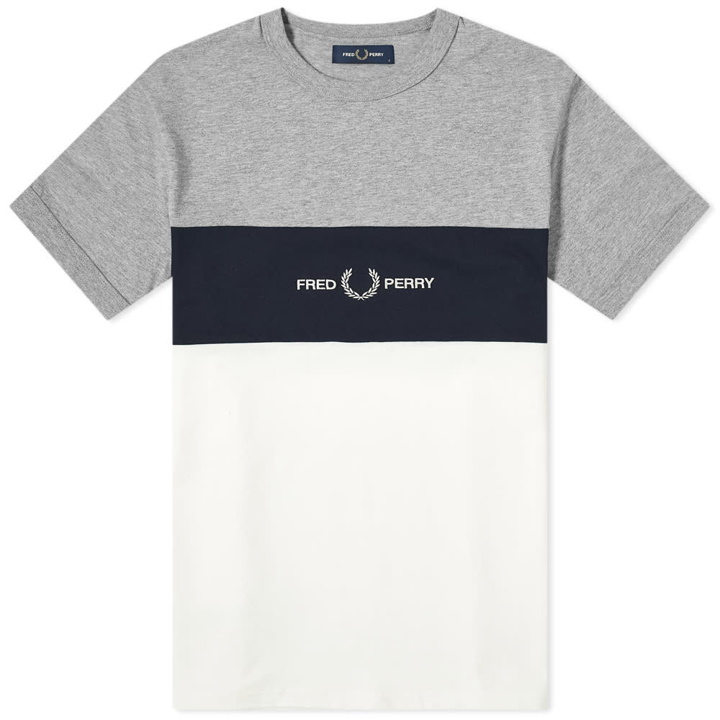 Photo: Fred Perry Authentic Embroidered Logo Colour Block Tee
