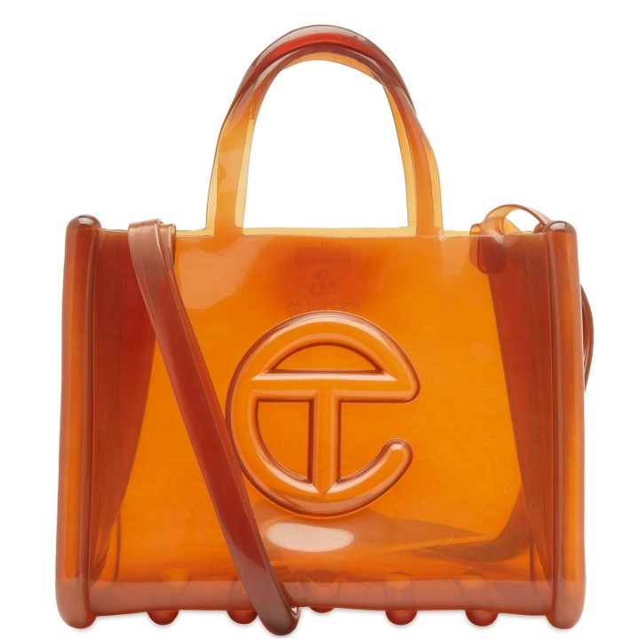 Photo: Melissa Women's x TELFAR Medium Jelly Shopper Bag in Tan