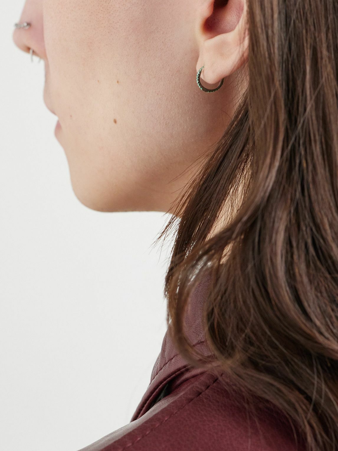 MARIA TASH - 8mm Eternity 18-Karat White Gold Emerald Single Hoop Earring