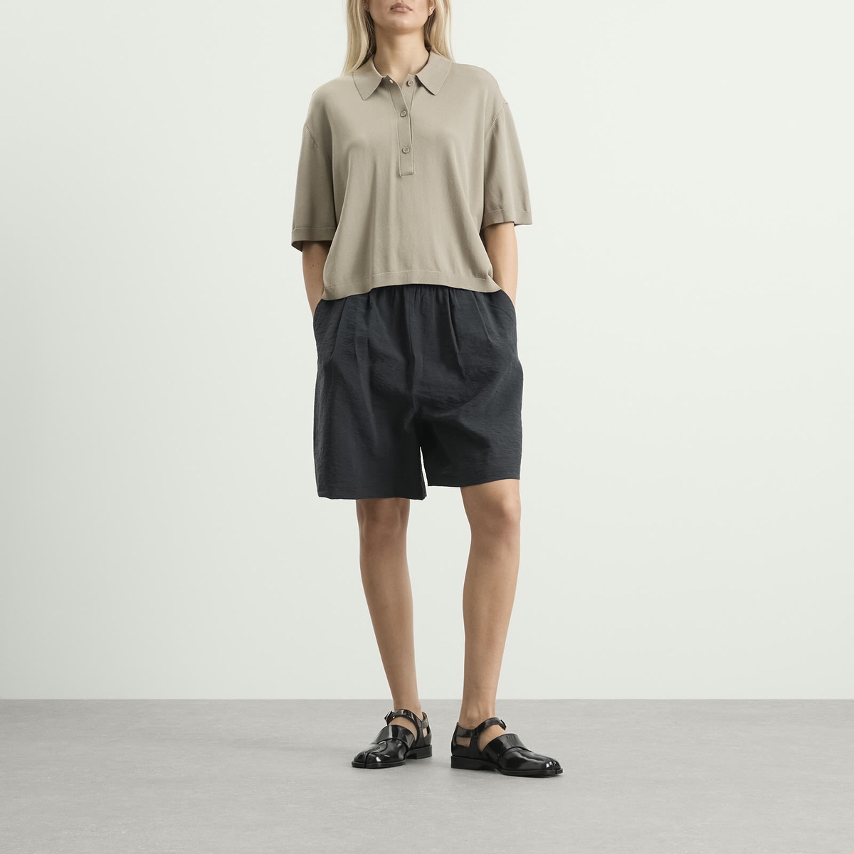 STEL Women's knit polo top in Cashew