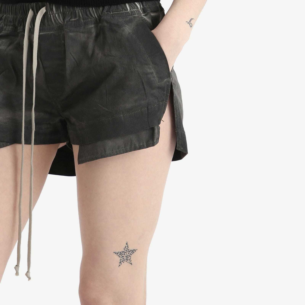 Rick Owens DRKSHDW Women's Fog Boxer Shorts in Darkdust