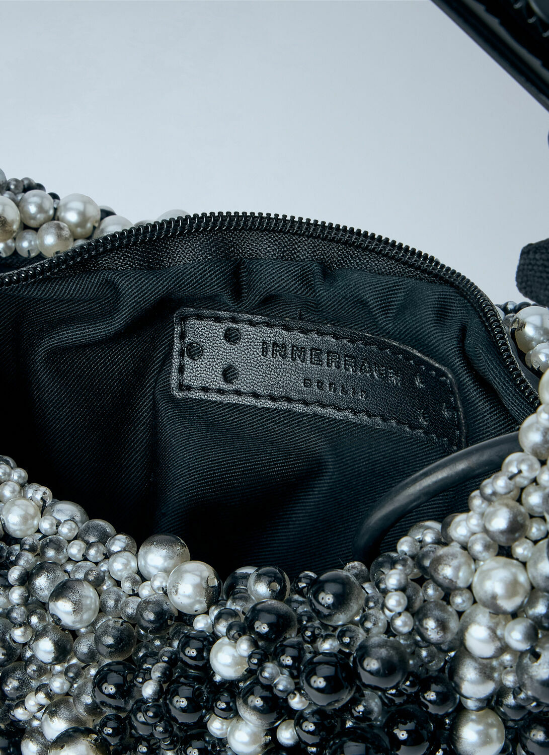 Innerraum Object HM0 Small Pearls Handbag