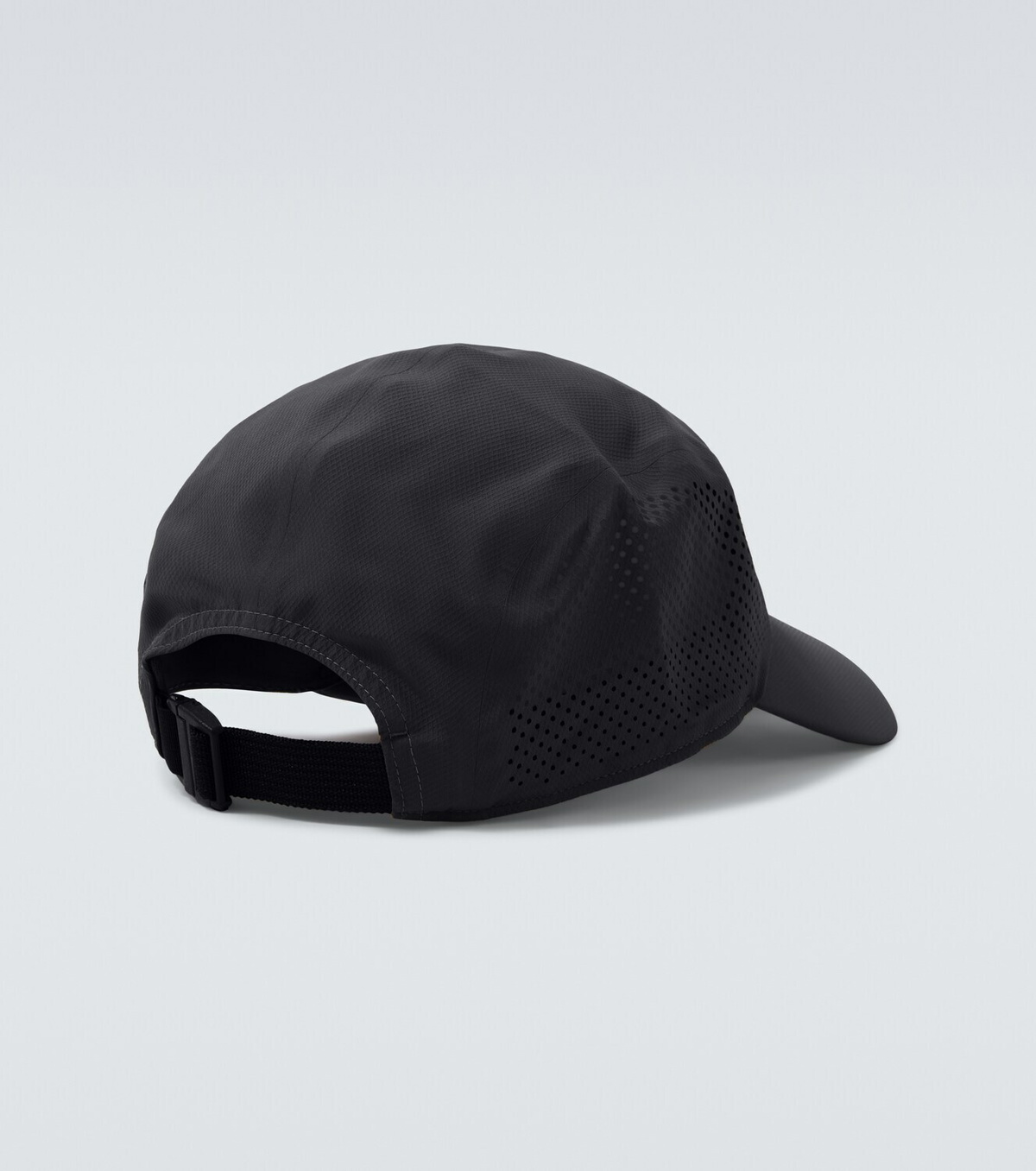 Loewe x On technical baseball cap