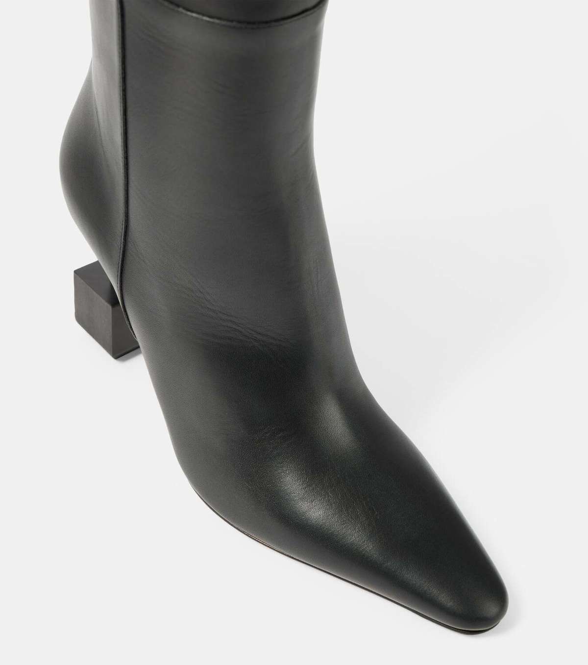 Jacquemus The Bisou leather knee-high boots
