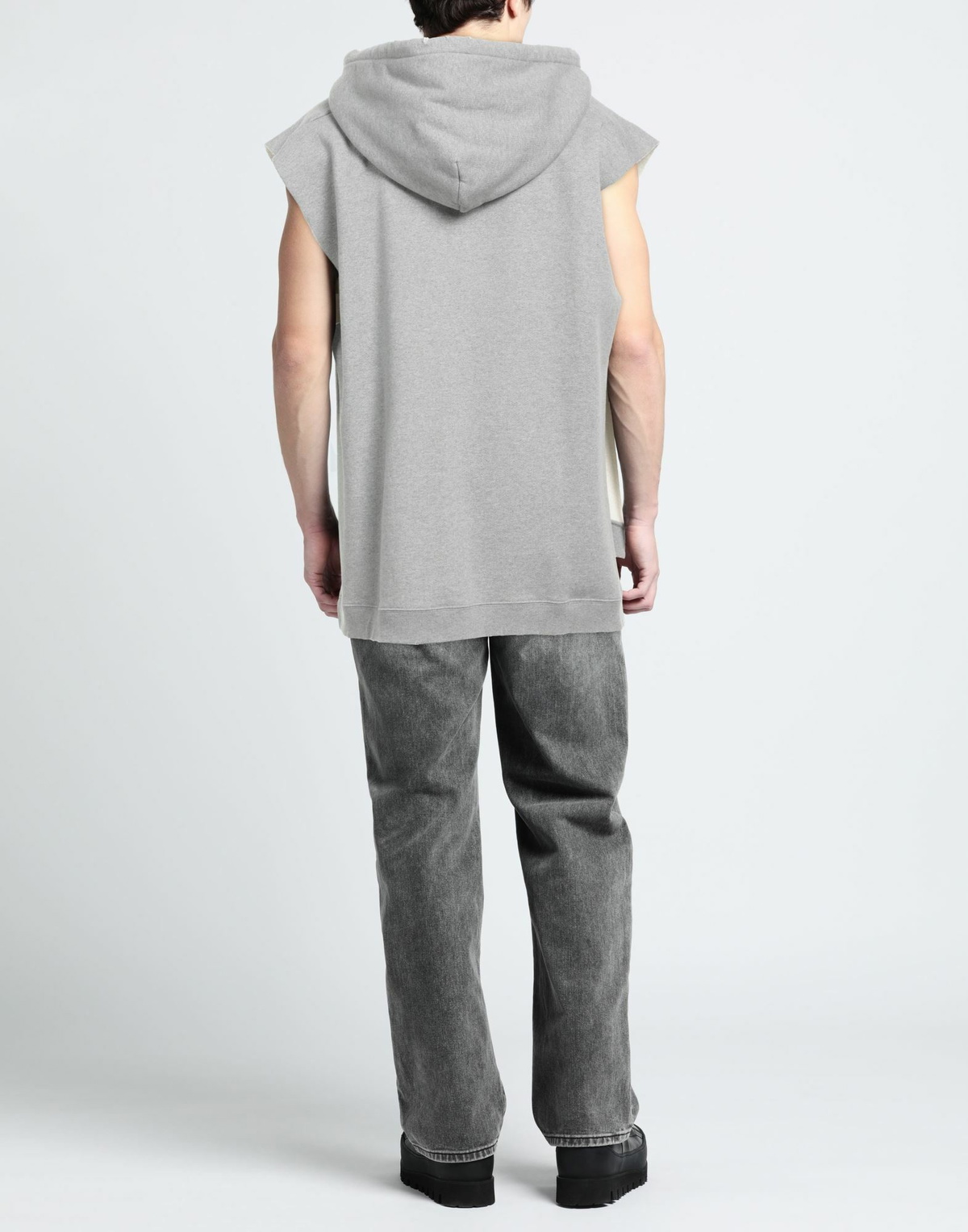 Ambush Mens Cape in Grey