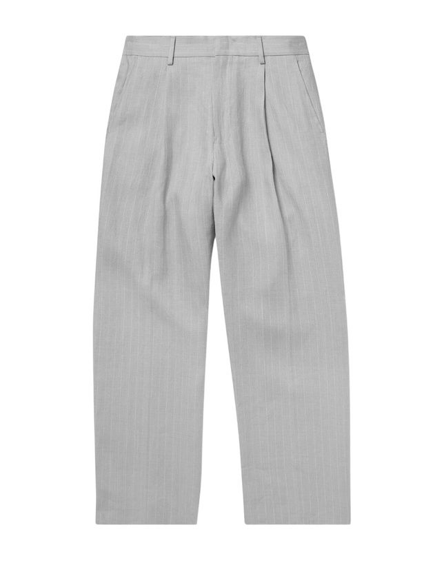 Photo: NN07 - Kay 1455 Straight-Leg Pleated Pinstriped Linen Trousers - Gray