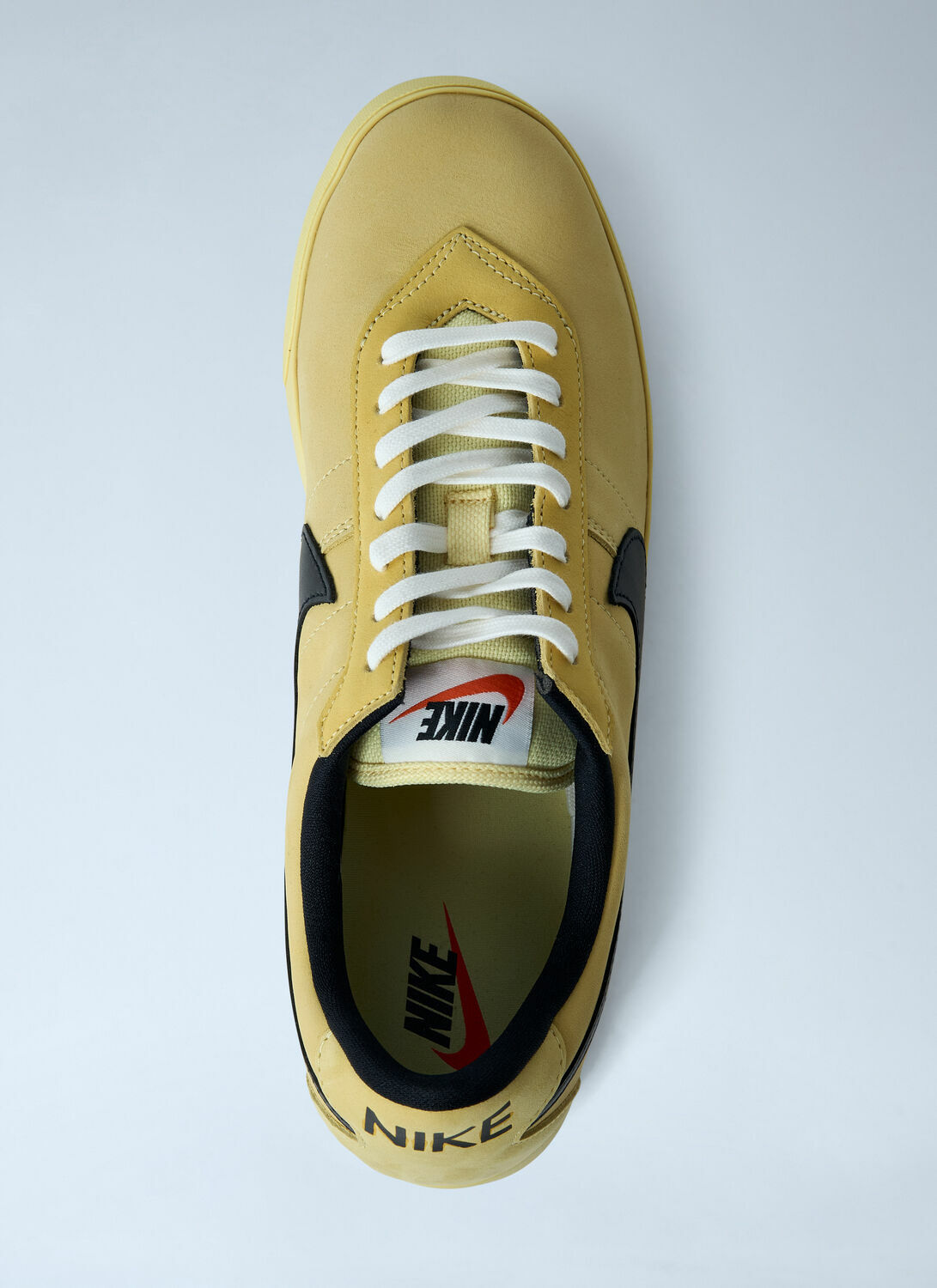 Nike Astrograbber QS Sneakers