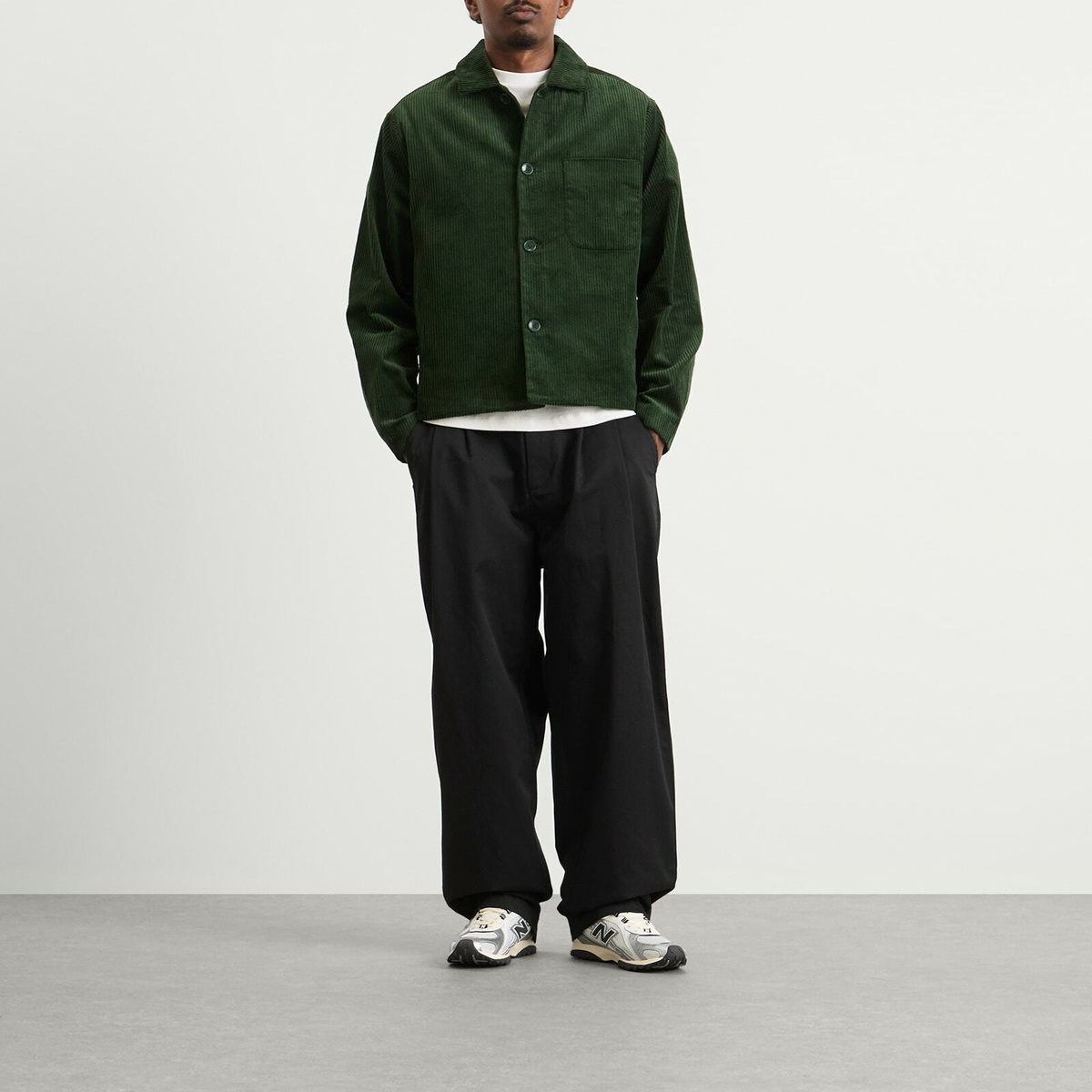 Percival Men's Cord Overshirt in Forest