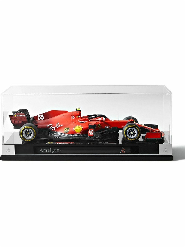 Photo: Amalgam Collection - Ferrari SF21 Carlos Sainz (2021) 1:18 Model Car